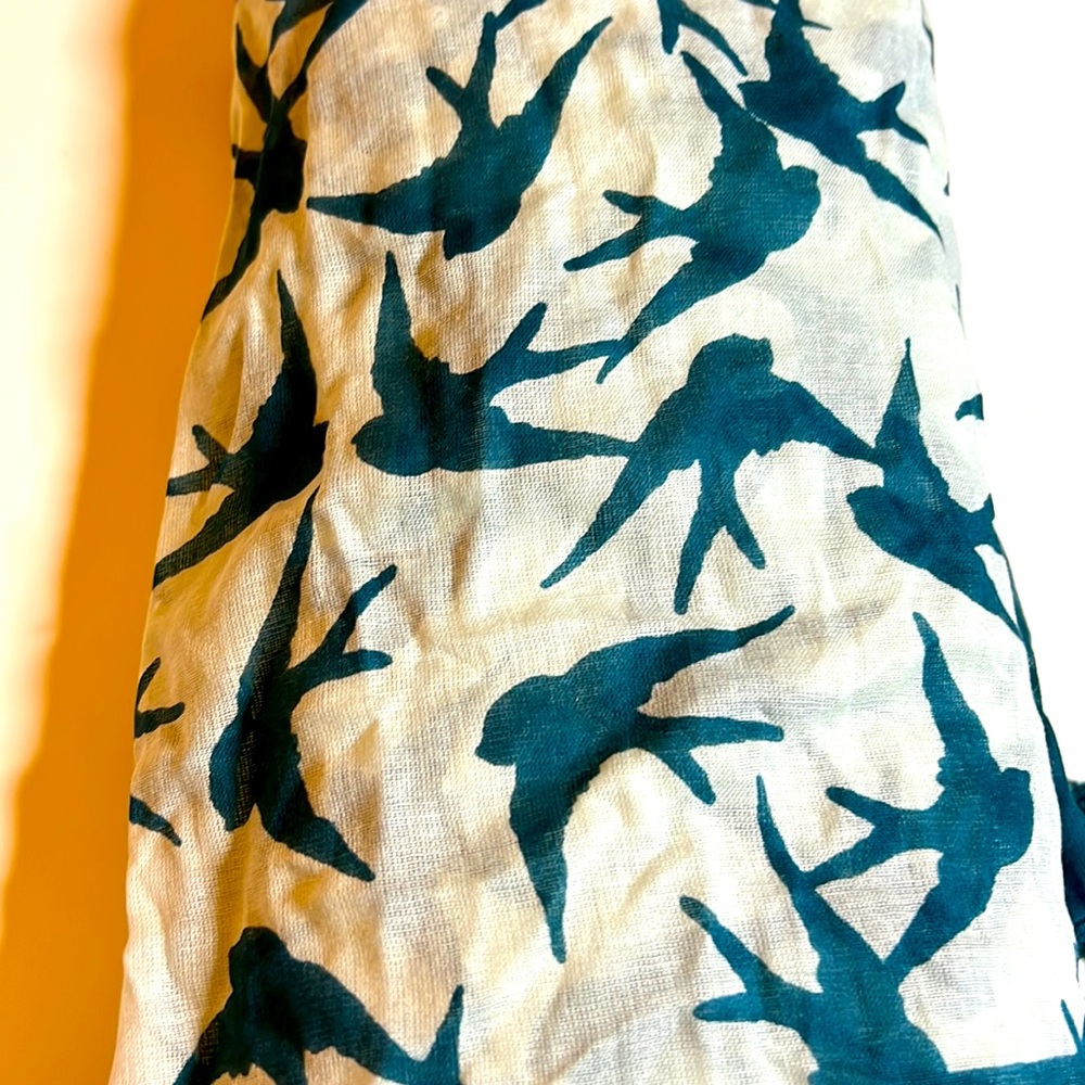 “Birds” scarf